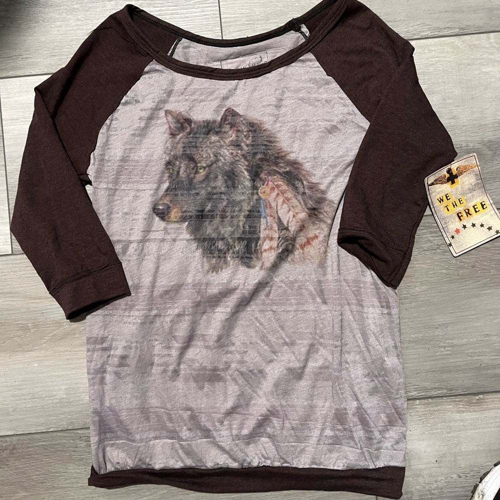 Free People We the Free Graphic Wolf Raglan Tee Size XS NWT